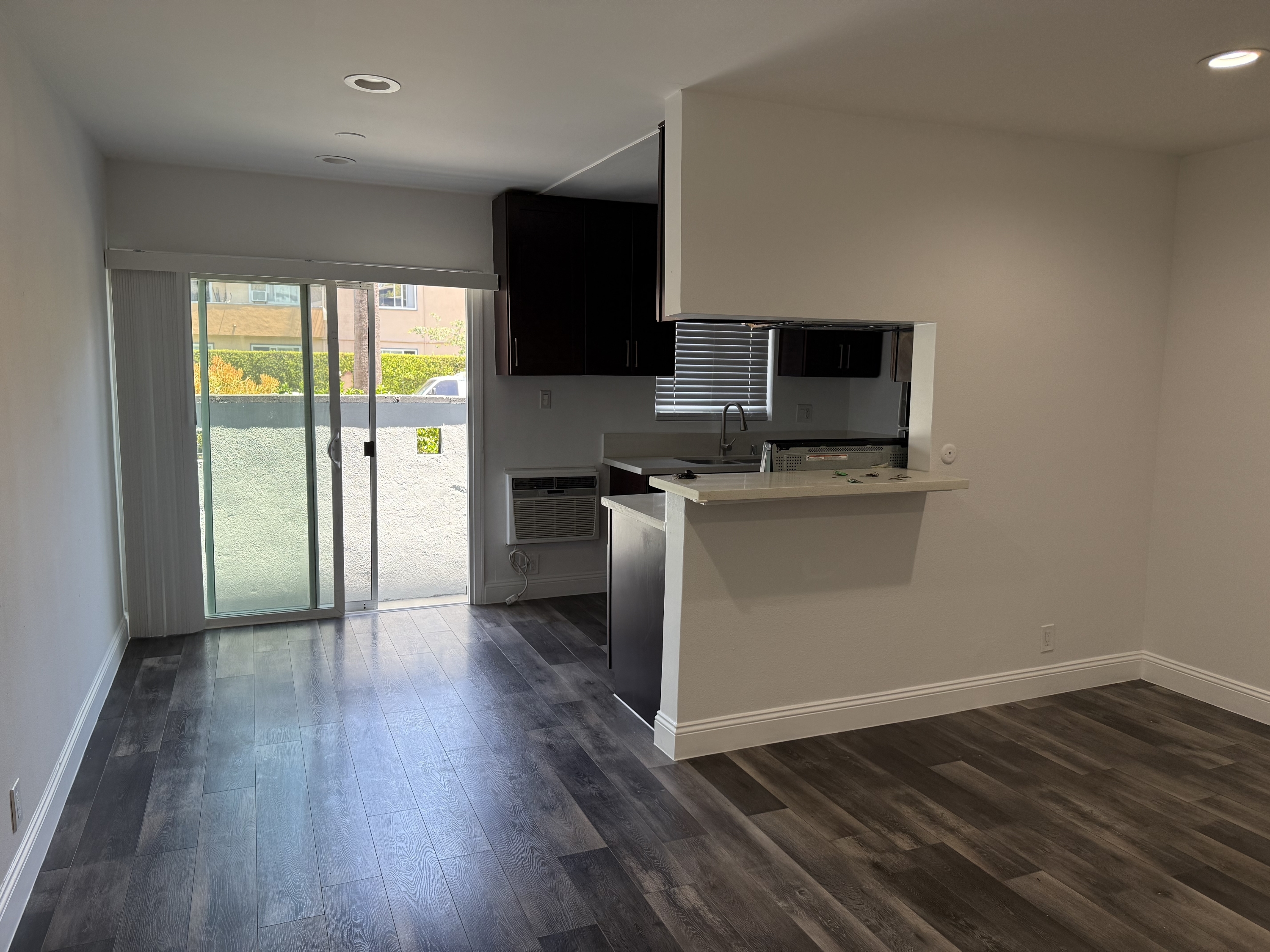 1327 St Andrews Pl - 3