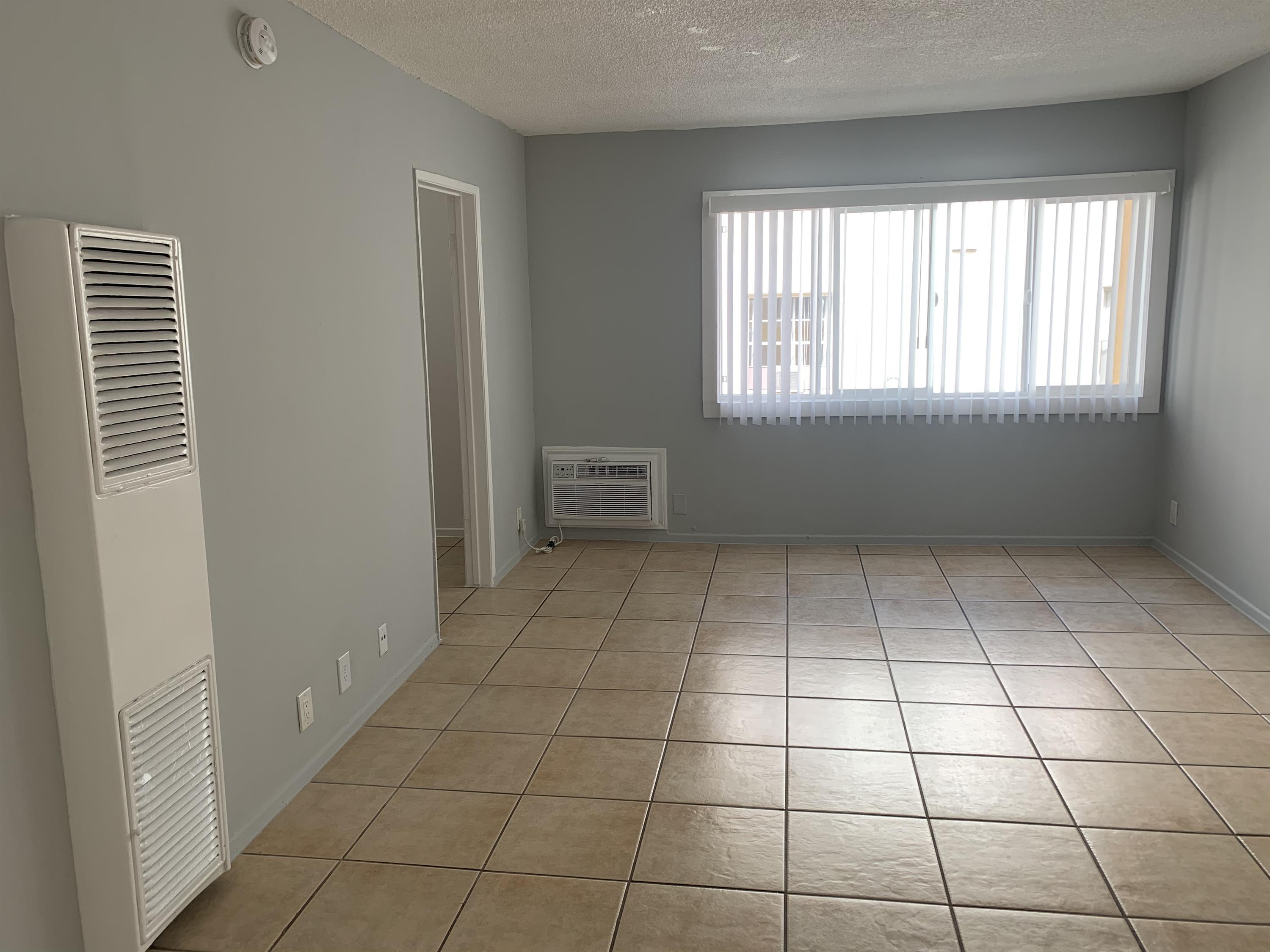 940 S Arapahoe St - 208